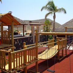 Апартаменты Regency Country Club, Apartments Suites гостиничный бар