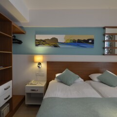 Side Resort Hotel сейф в номере