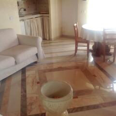 Апартаменты Apartment With one Bedroom in Crispiano, With Pool Access, Enclosed Garden and Wifi - 10 km From the Beach Криспьяно комната для гостей фото 5