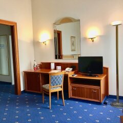 Отель Bayerischer Hof Dresden Германия, Дрезден - 2 отзыва об отеле, цены и фото номеров - забронировать отель Bayerischer Hof Dresden онлайн фото 3