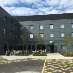 Отель Holiday Inn Express St. Albans - M25, Jct.22 фото 2