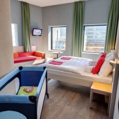 Отель MEININGER Hotel Amsterdam City West Нидерланды, Амстердам - 1 отзыв об отеле, цены и фото номеров - забронировать отель MEININGER Hotel Amsterdam City West онлайн детские мероприятия фото 2