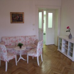 Апартаменты Old Town Square Apartments в номере фото 2