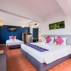 On Hotel Phuket Пхукет комната для гостей