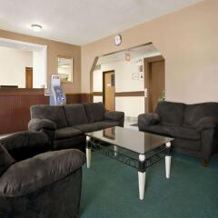 Отель Days Inn & Suites Romeoville интерьер отеля фото 2