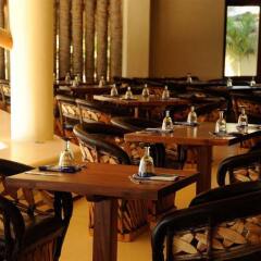 Отель Las Palmas Resort & Beach Club питание