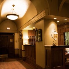 The Tremont Chicago Hotel at Magnificent Mile интерьер отеля фото 2