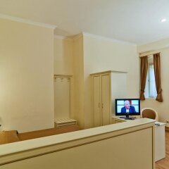 Отель Domus Via Veneto Италия, Рим - 1 отзыв об отеле, цены и фото номеров - забронировать отель Domus Via Veneto онлайн удобства в номере