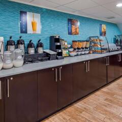 Отель Best Western Plus Brooklyn Bay Hotel США, Нью-Йорк - отзывы, цены и фото номеров - забронировать отель Best Western Plus Brooklyn Bay Hotel онлайн питание