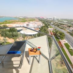 Отель Park Inn by Radisson, Abu Dhabi Yas Island балкон