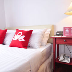 Отель Zen Premium Silom Soi 22 Бангкок комната для гостей фото 4