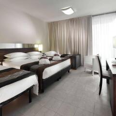 Отель Mercure Rimini Lungomare комната для гостей фото 2