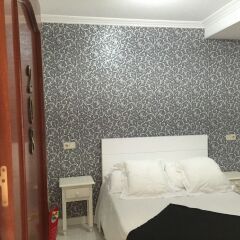 Отель Hostal La Estrella Испания, Мадрид - 1 отзыв об отеле, цены и фото номеров - забронировать отель Hostal La Estrella онлайн комната для гостей фото 3