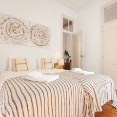 Апартаменты Tejo Vintage Three-Bedroom Apartment - by LU Holidays комната для гостей фото 2