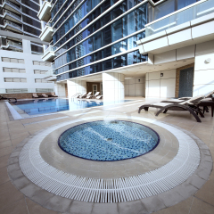 Отель Barcelo Residences Dubai Marina бассейн