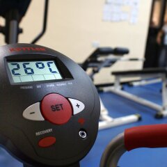 Отель Paradise Bay Hotel Мальта, Меллиха - 8 отзывов об отеле, цены и фото номеров - забронировать отель Paradise Bay Hotel онлайн фитнесс-зал