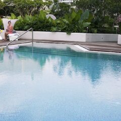 Отель Fraser Suites Singapore бассейн фото 2