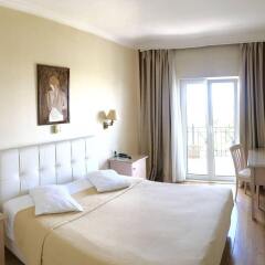 London Hotel комната для гостей