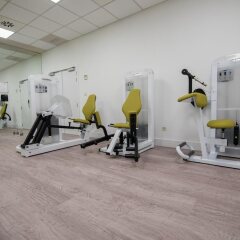 Отель Velotel Brugge Бельгия, Брюгге - отзывы, цены и фото номеров - забронировать отель Velotel Brugge онлайн фитнесс-зал