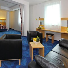 Отель Canopy by Hilton Zagreb - City Centre детские мероприятия фото 2