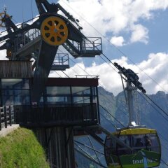 Отель Alpin & Stylehotel Die Sonne Италия, Парчинес - отзывы, цены и фото номеров - забронировать отель Alpin & Stylehotel Die Sonne онлайн приотельная территория