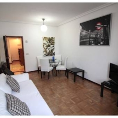 Отель Aparsol Apartments Испания, Мадрид - отзывы, цены и фото номеров - забронировать отель Aparsol Apartments онлайн комната для гостей фото 2