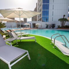 Suitopía Sol y Mar Suites Hotel бассейн фото 3