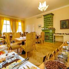 Отель Josephine Old Town Square Hotel Чехия, Прага - отзывы, цены и фото номеров - забронировать отель Josephine Old Town Square Hotel онлайн питание фото 3