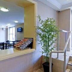 Отель Econo Lodge Inn & Suites Downtown Канада, Торонто - отзывы, цены и фото номеров - забронировать отель Econo Lodge Inn & Suites Downtown онлайн питание фото 2