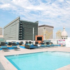 Апартаменты Upscale Apartment in Downtown LA бассейн фото 2