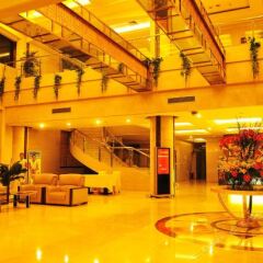 Huifeng International Garden Hotel интерьер отеля
