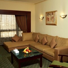 Pyramisa Suites Hotel & Casino Cairo комната для гостей фото 4