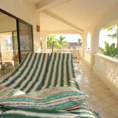 Отель Casa de Las Flores 3 Bedrooms 3 Bathrooms Villa балкон