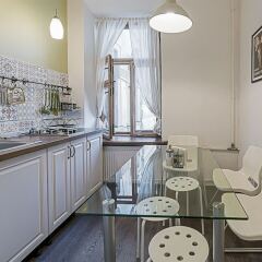 Гостиница City of Rivers Near Hermitage 2 Rooms в номере