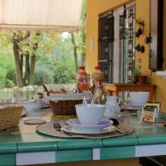 Отель La Corte Del Cavaliere Bed & Breakfast Италия, Кальдерара-ди-Рено - отзывы, цены и фото номеров - забронировать отель La Corte Del Cavaliere Bed & Breakfast онлайн питание фото 2