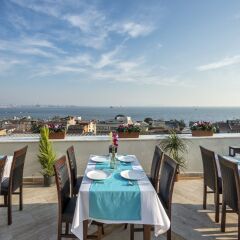 Perapolis Hotel