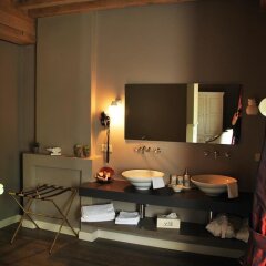 Отель Chateau Rougesse удобства в номере