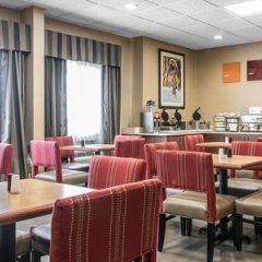 Comfort Inn Trolley Square in Rutland, United States of America from 156$, photos, reviews - zenhotels.com meals photo 2
