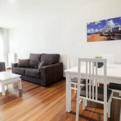Отель Apartamentos Alday Испания, Камарго - отзывы, цены и фото номеров - забронировать отель Apartamentos Alday онлайн комната для гостей фото 4