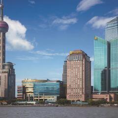 Отель Pudong Shangri-La East Shanghai пляж