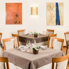 Hotel Restaurant Lilie Випитено питание