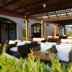Отель Asterias Village Resort питание фото 3