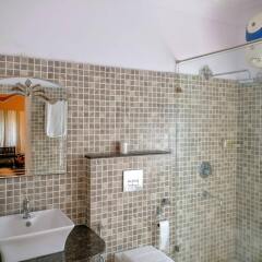 Suryaa Villa - A City Centre Hotel ванная