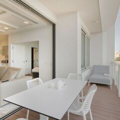 Отель Luxury Apt Ocean Views in Tigne Point, With Pool Мальта, Слима - отзывы, цены и фото номеров - забронировать отель Luxury Apt Ocean Views in Tigne Point, With Pool онлайн комната для гостей фото 5