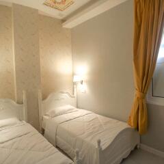 Отель Reggae Mansion Hostel Малайзия, Куала-Лумпур - отзывы, цены и фото номеров - забронировать отель Reggae Mansion Hostel онлайн комната для гостей фото 2