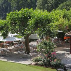 Отель Le Grand Hôtel - Domaine De Divonne Франция, Дивон-ле-Бен - отзывы, цены и фото номеров - забронировать отель Le Grand Hôtel - Domaine De Divonne онлайн питание фото 2