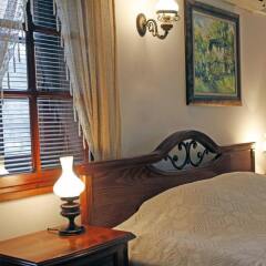 Family Hotel Varosha 2003 комната для гостей
