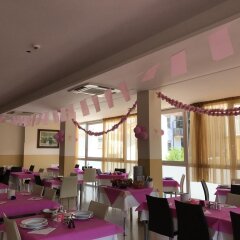 Hotel Nella Римини помещение для мероприятий