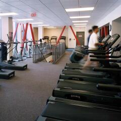 Отель DoubleTree by Hilton Hotel Boston - Downtown США, Бостон - отзывы, цены и фото номеров - забронировать отель DoubleTree by Hilton Hotel Boston - Downtown онлайн фитнесс-зал фото 3