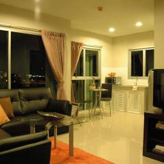 Апартаменты Bangkok Living Apartment Бангкок комната для гостей фото 2